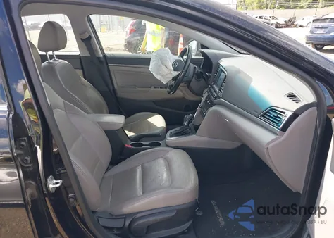 2018 Hyundai Elantra Limited из США, поврежденный, VIN 5NPD84LFXJH298675